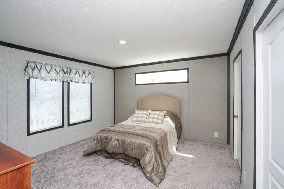 Pegasus 28483s bedroom home features