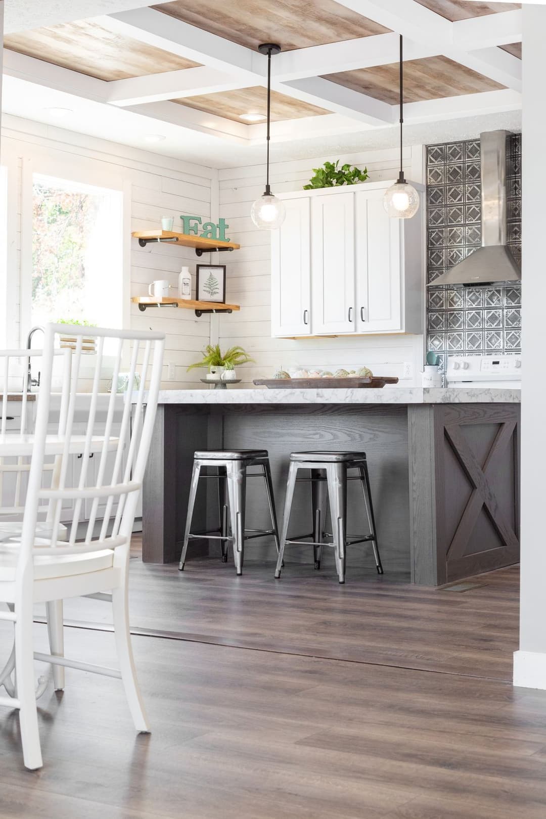  southern belle kitchen home features
