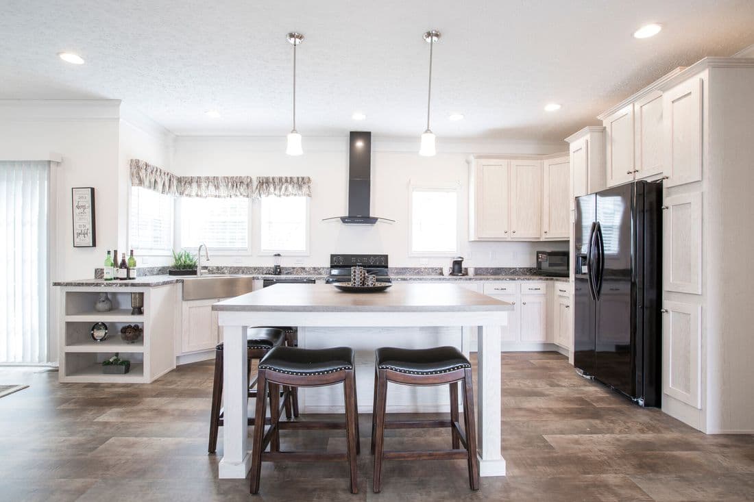 1558 jamestown kitchen home features