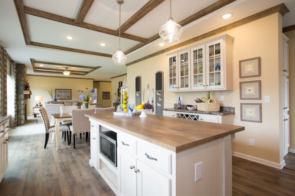  the sanibel kitchen home features