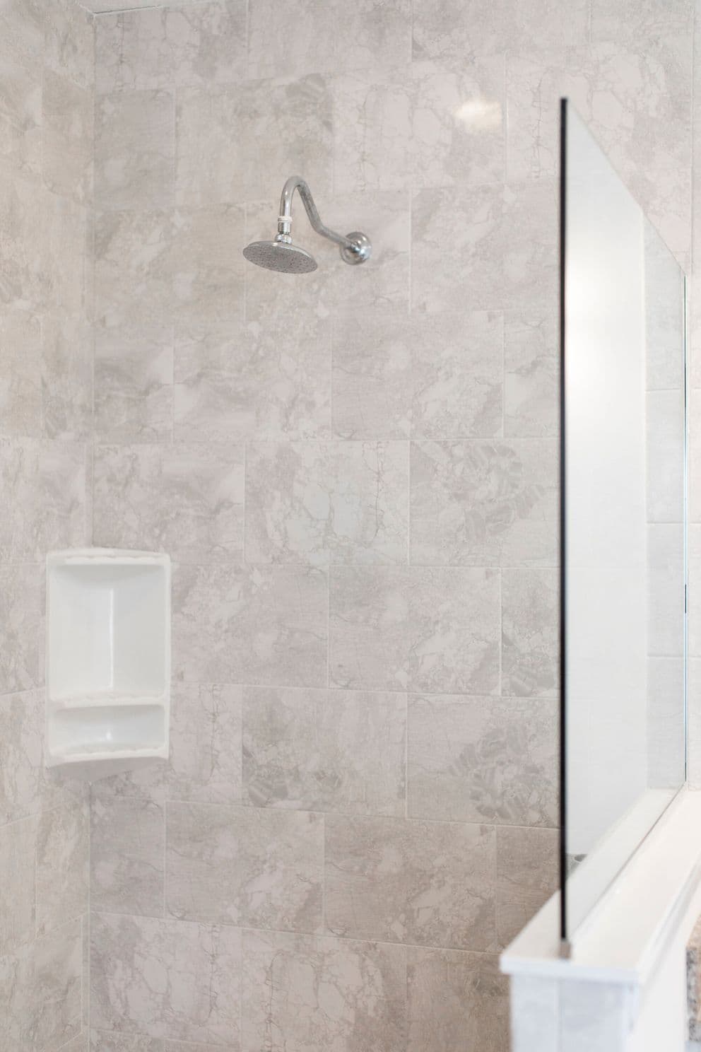  the whitecap bathroom home features