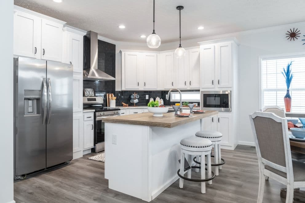  blue bay kitchen home features