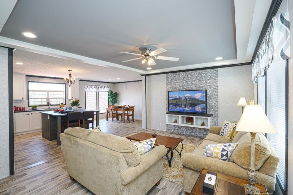 Pegasus 28483s interior home features