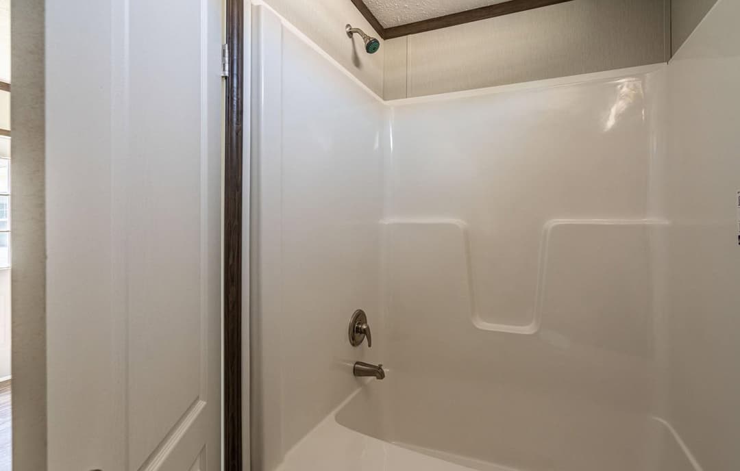 Pure 16562u bathroom home features