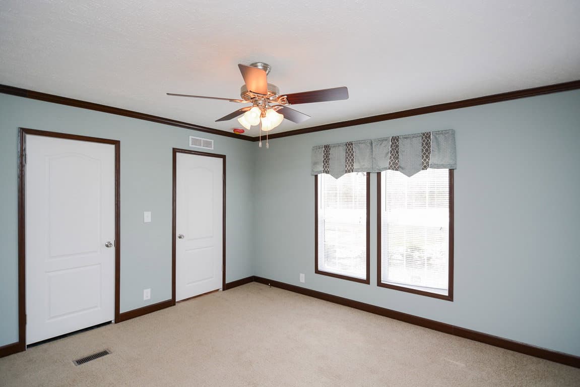 Velocity 28563k bedroom home features
