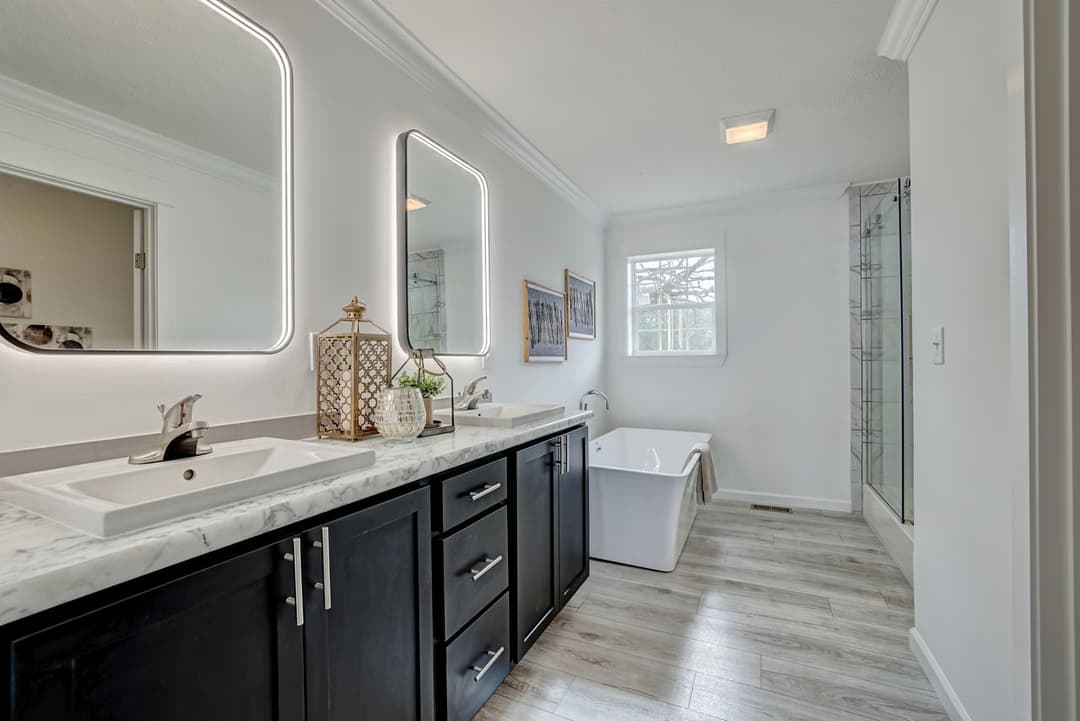 Tillery iii 3260-01 bathroom home features
