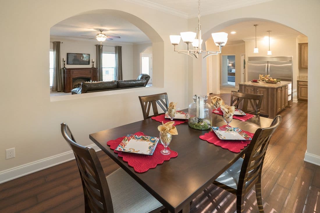 1545 jamestown interior home features