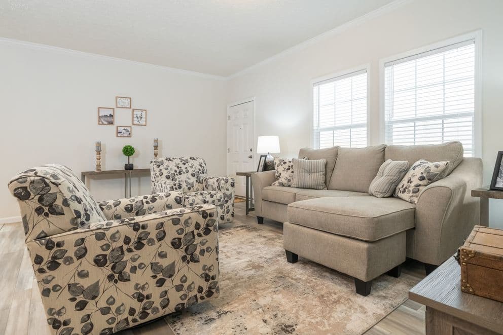  the waterway interior home features