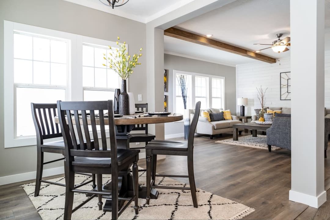  southern belle interior home features