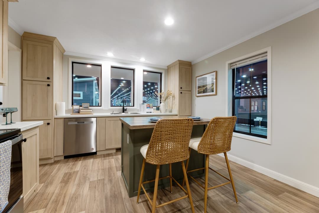 Pegasus 28483h kitchen home features
