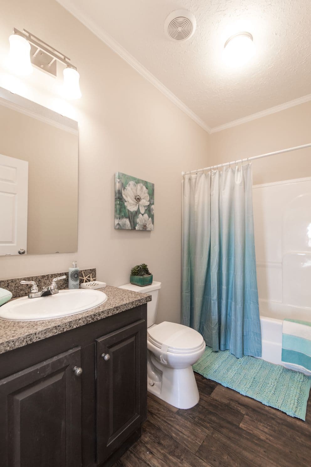 Island breeze 4br bathroom home features