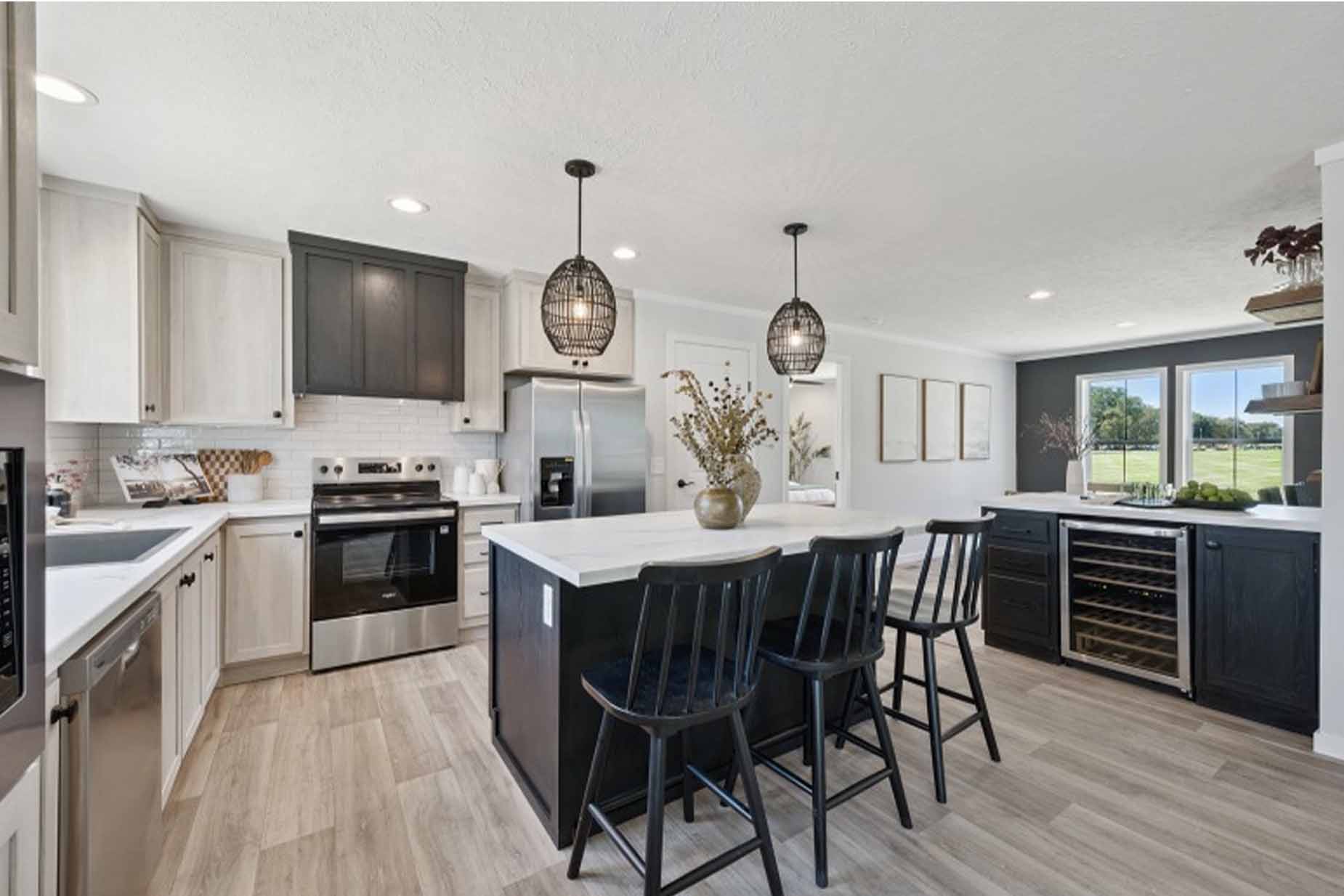 Axis 32563n  home features