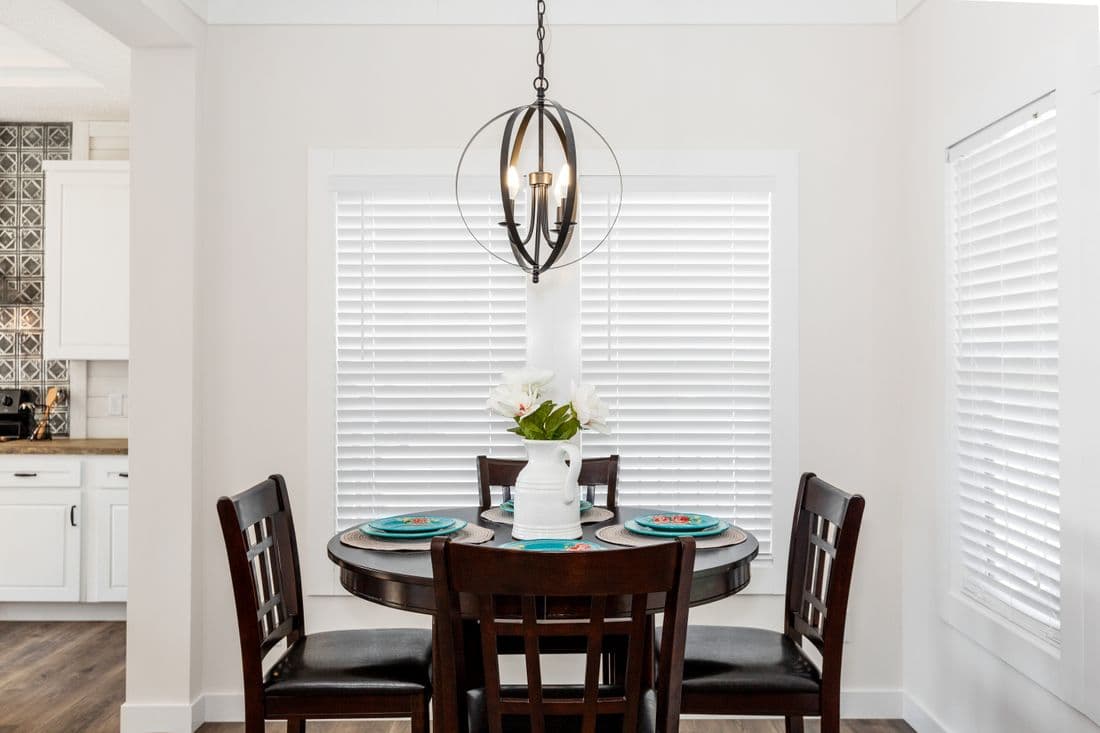  southern comfort interior home features