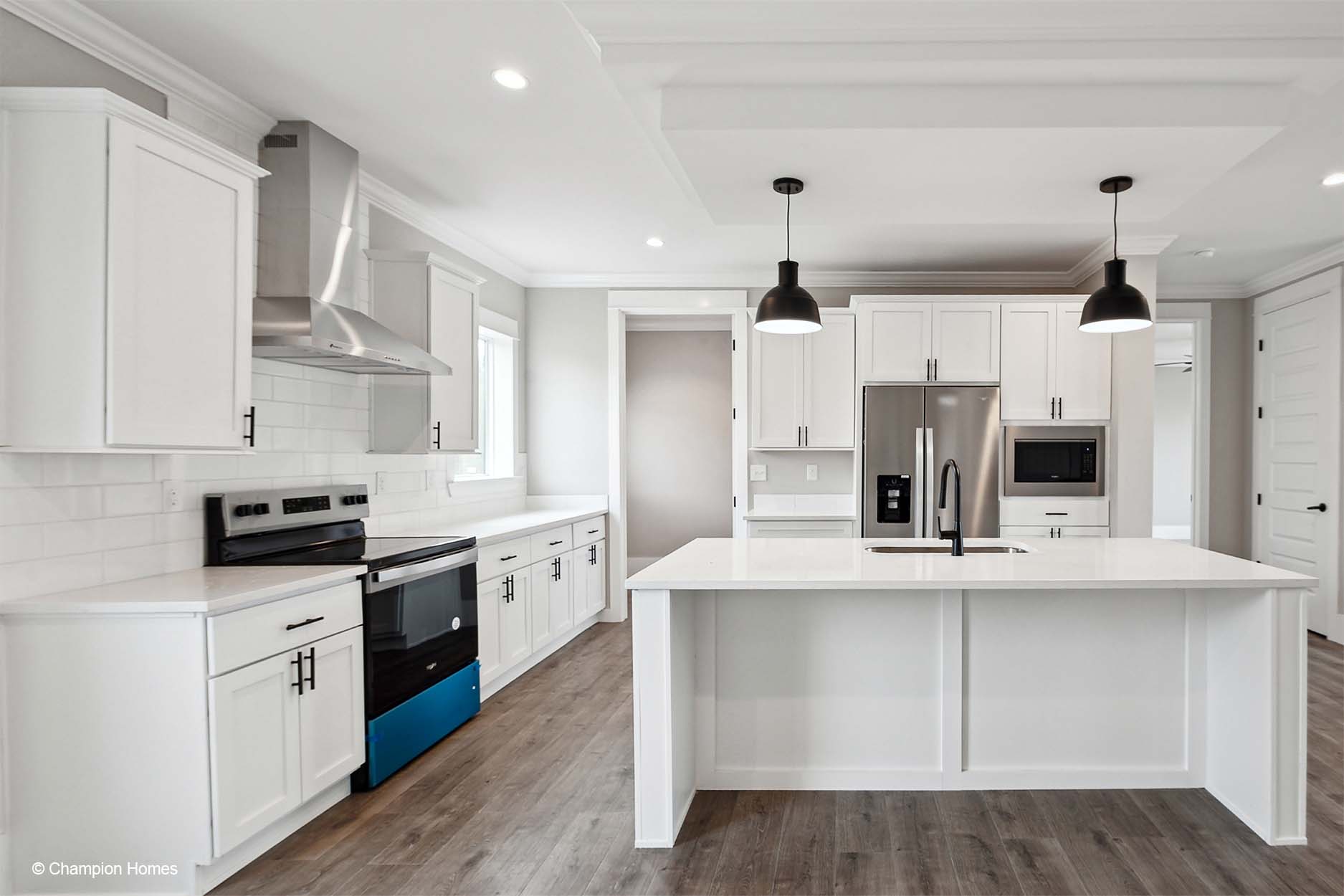 Cameron i 3252-01 kitchen home features