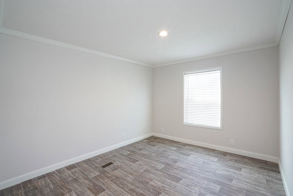 Palm harbor 28563t bedroom home features