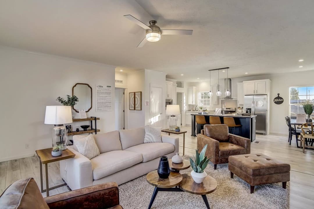 Ironclad 3260-05 interior home features