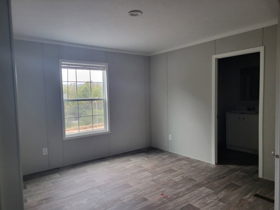  berkshire 16763p bedroom home features