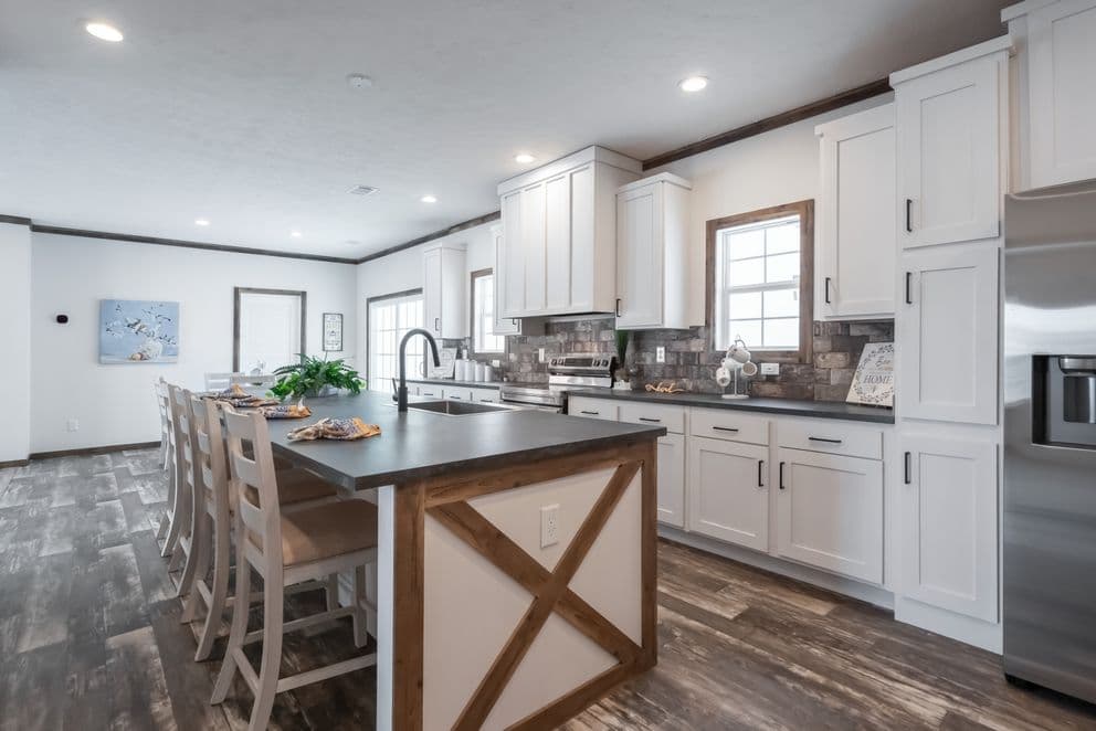  the tybee kitchen home features