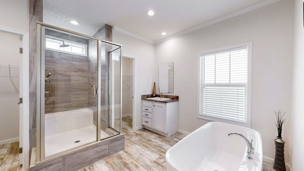  the driftwood bathroom home features